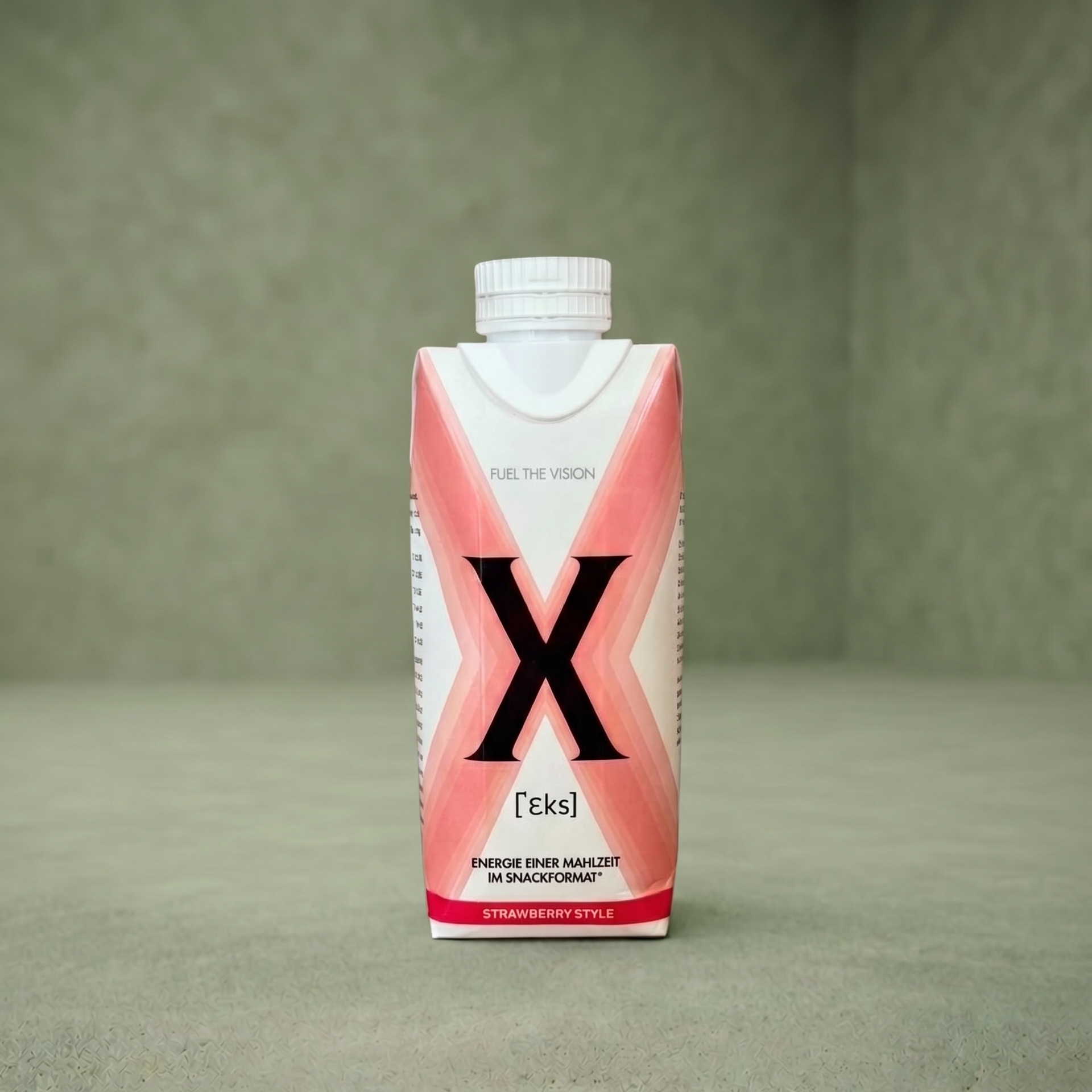 [ˈƐks] Strawberry 330ml